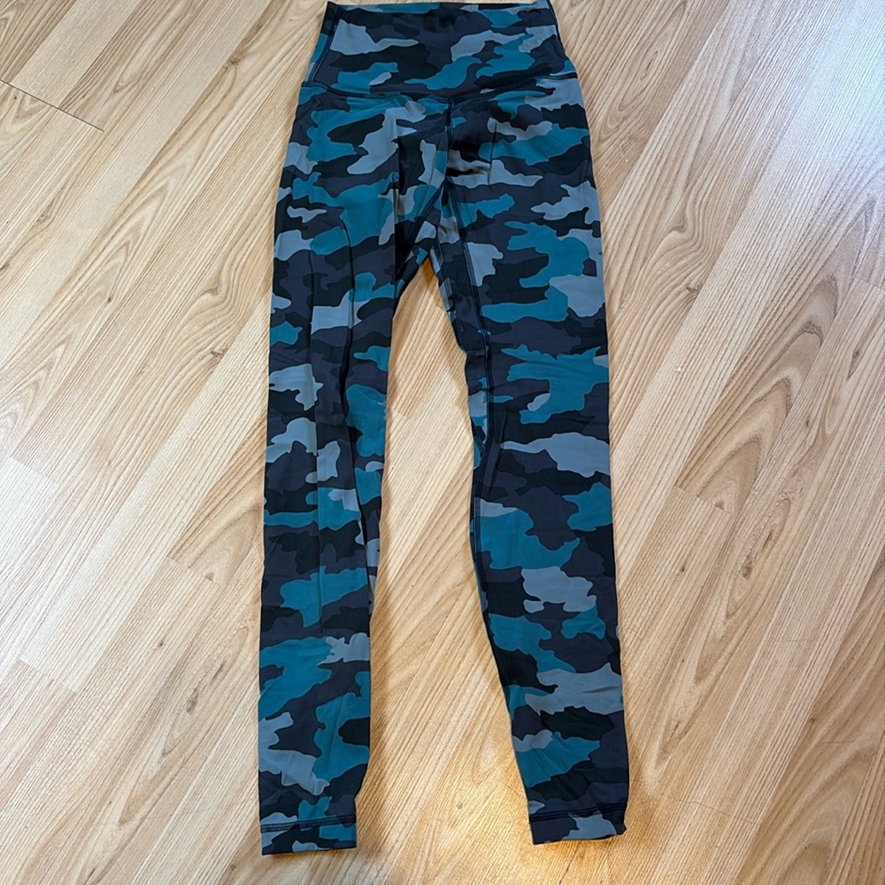 Lululemon align leggings size 4